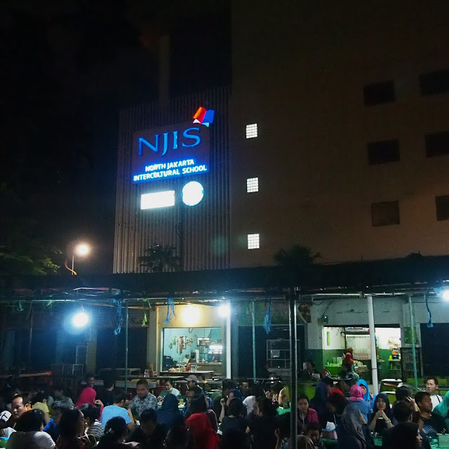 seafood ayu kelapa gading