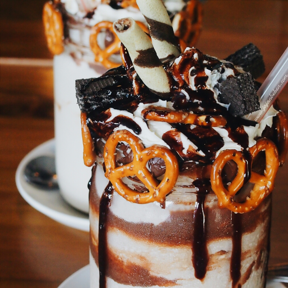 jajanbeken monster shake nutella