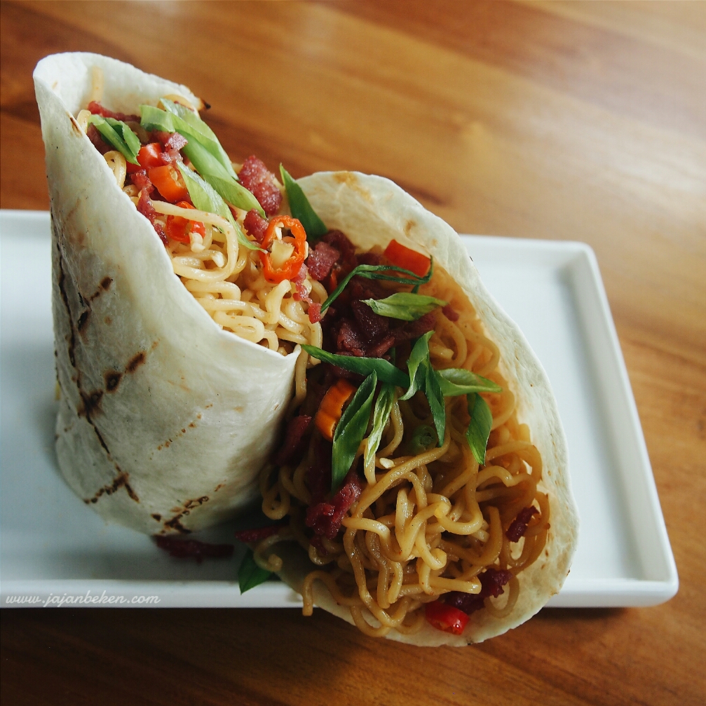 jajan beken indomie burito
