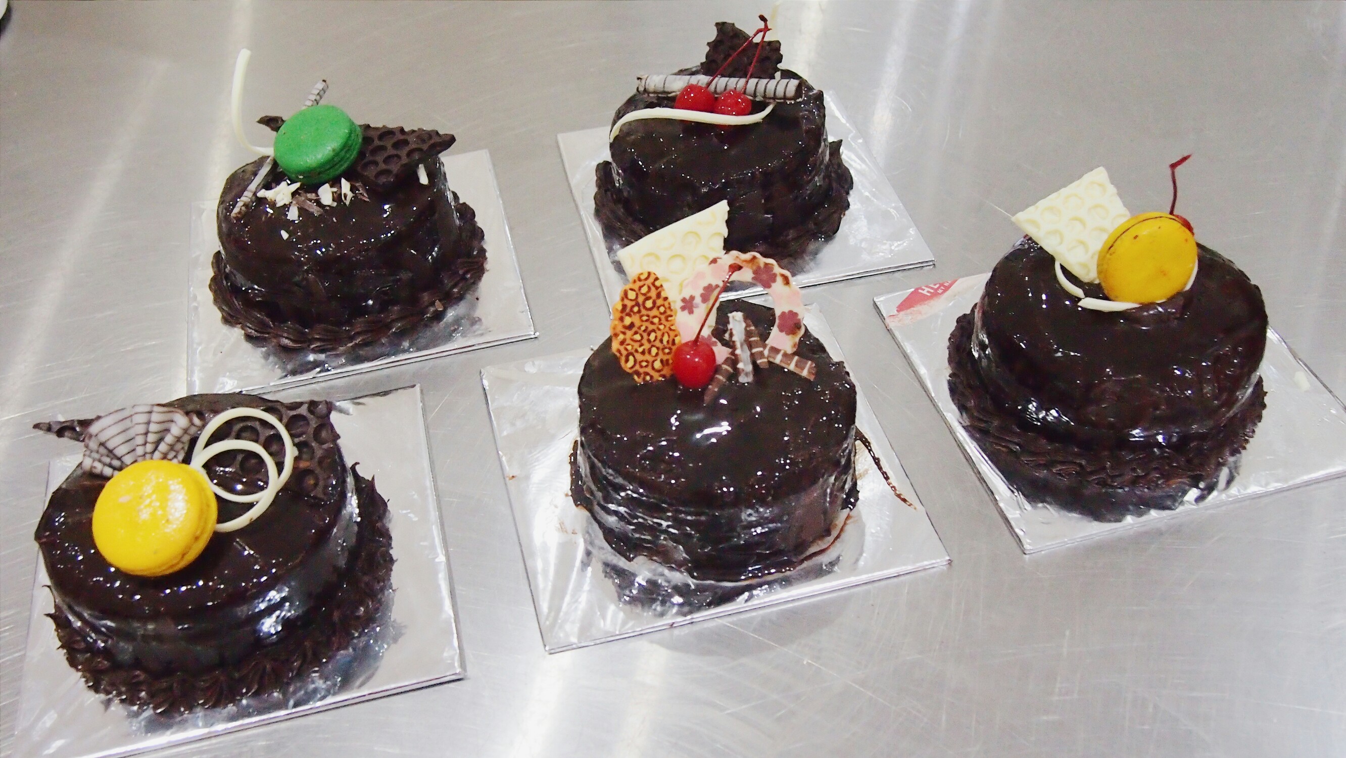 JAJAN BEKEN BELAJAR MEMBUAT SACHER TORTE