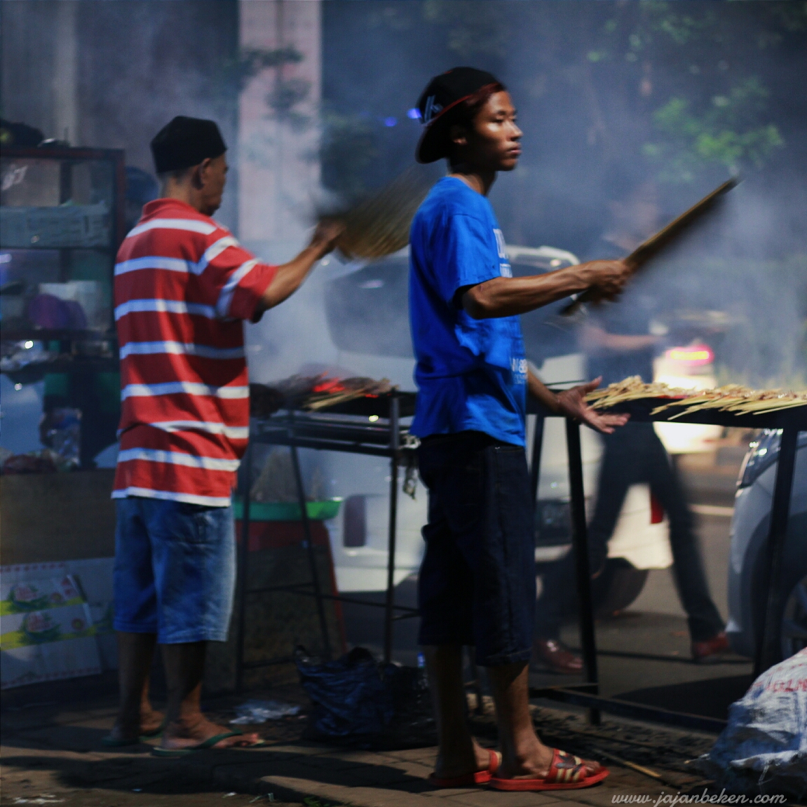Jajan beken - sate taichan kuliner malam di senayan