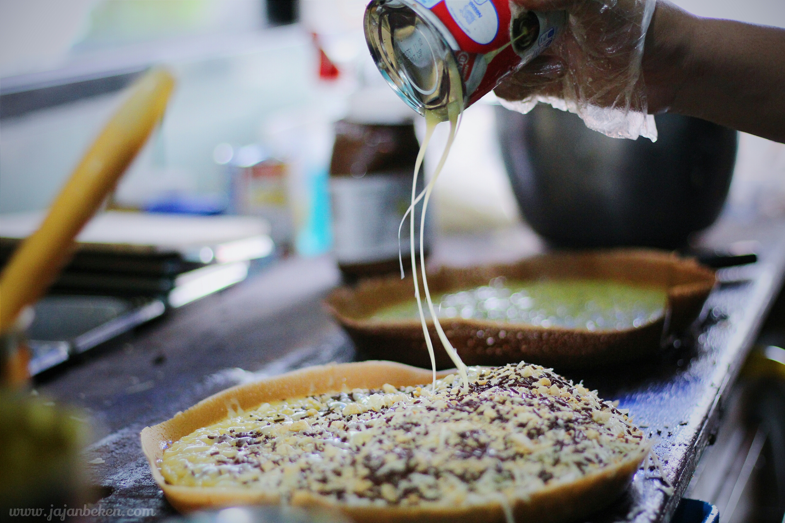 Jajan beken martruckbucks martabak sunter