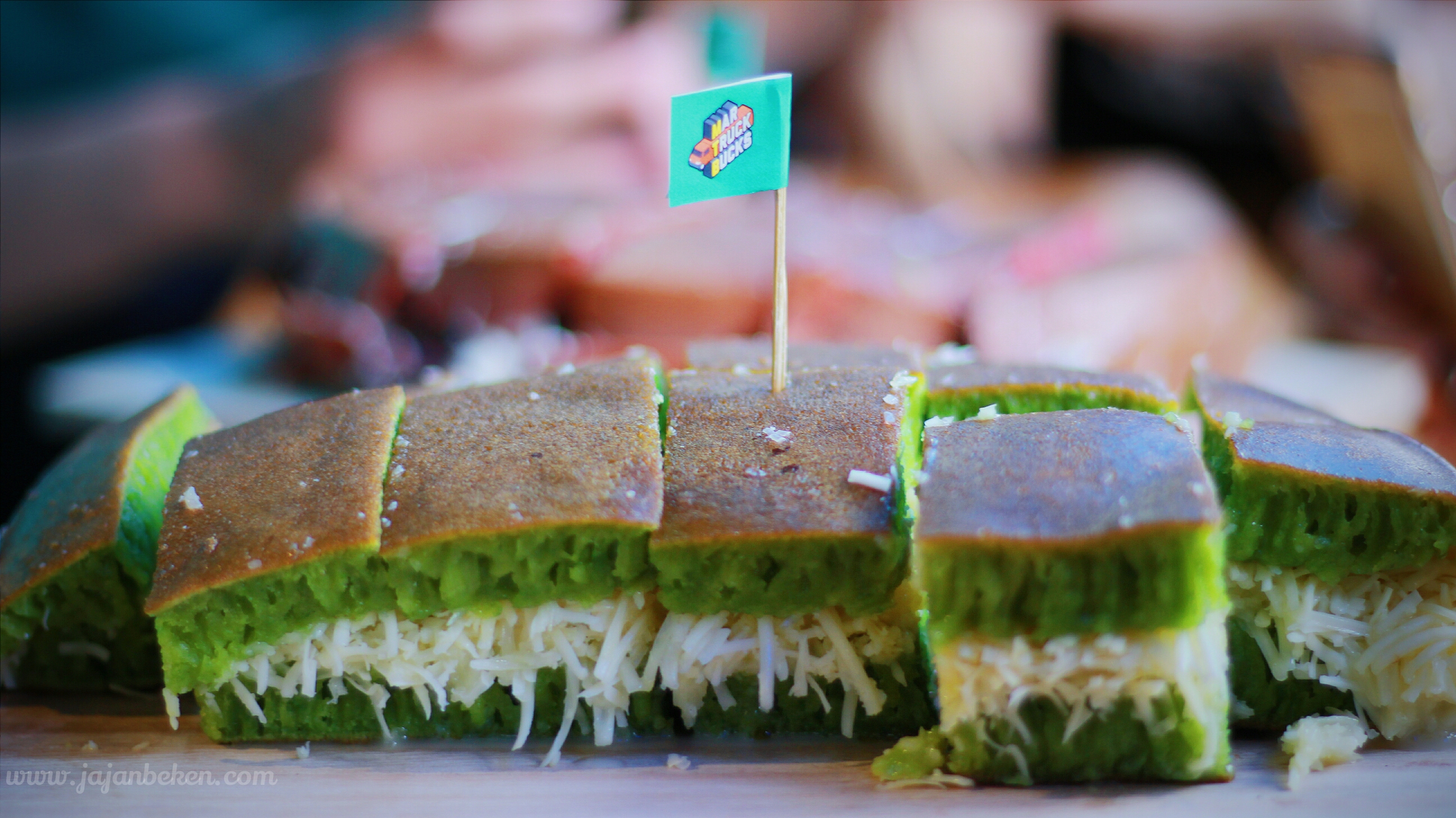 Jajanbeken martruckbucks martabak sunter