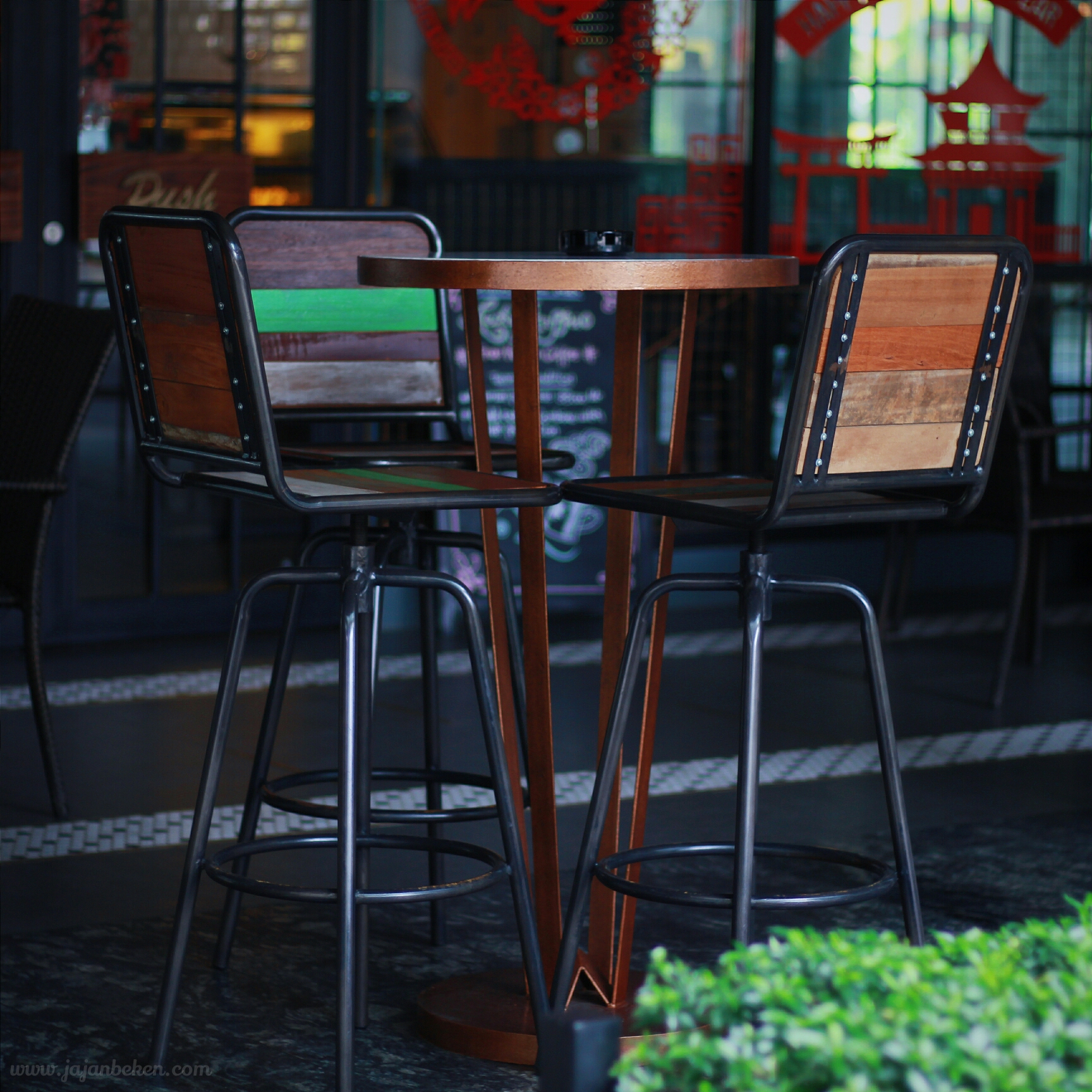 jajanbeken keren coffee landmark pluit