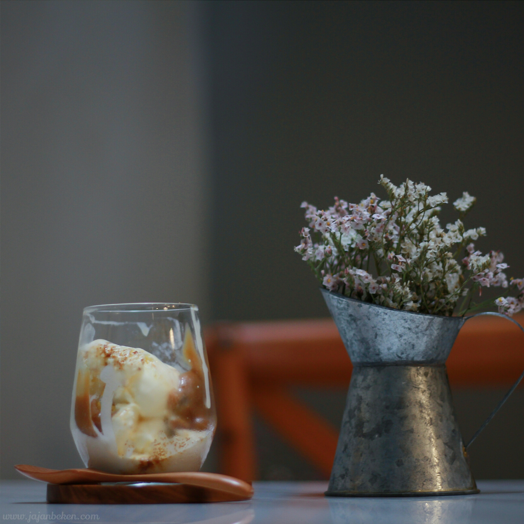 jajanbeken guten morgen coffee shop jakarta