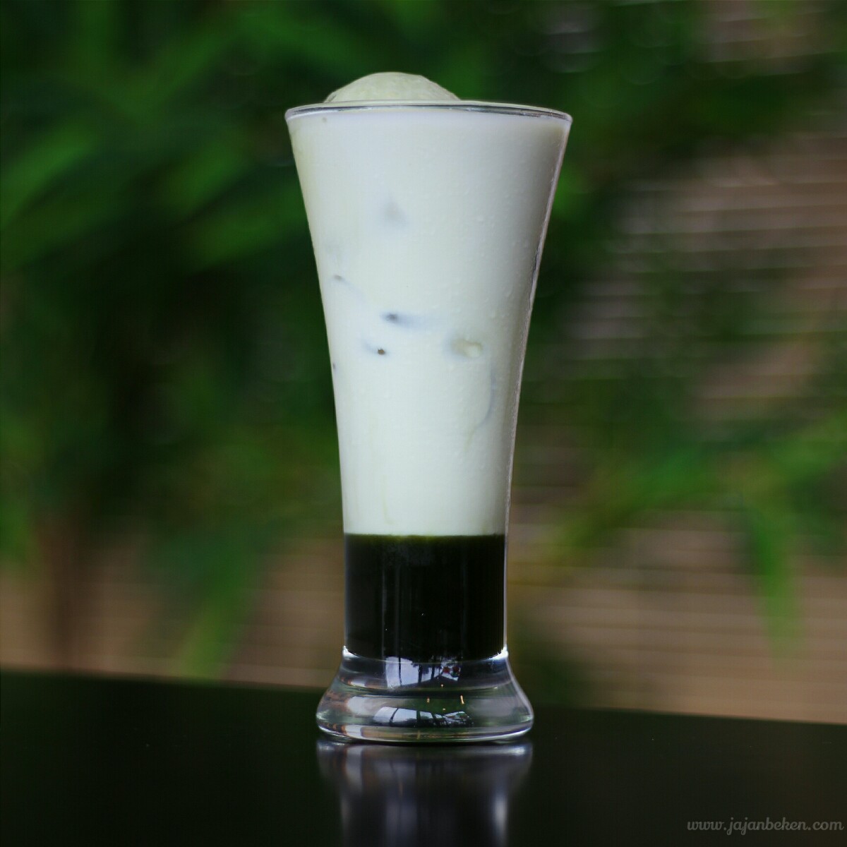 jajanbeken akasaka tei tebet 4