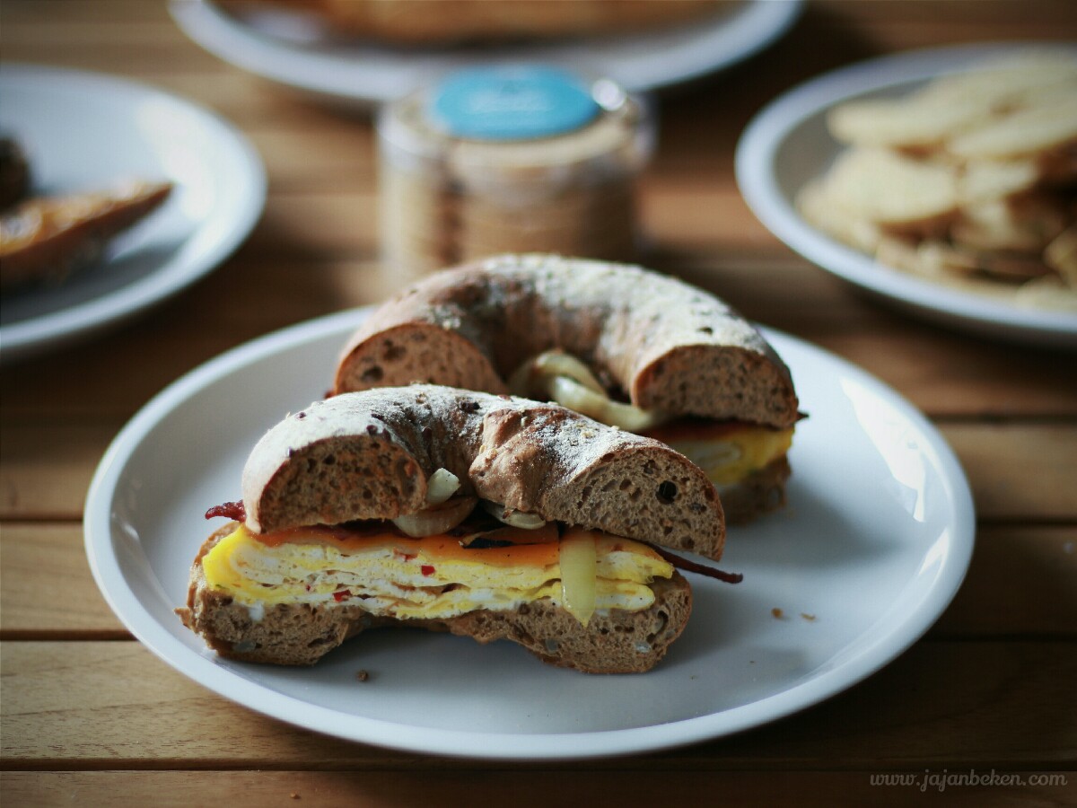 jajanbeken caribou coffee sarinah 5