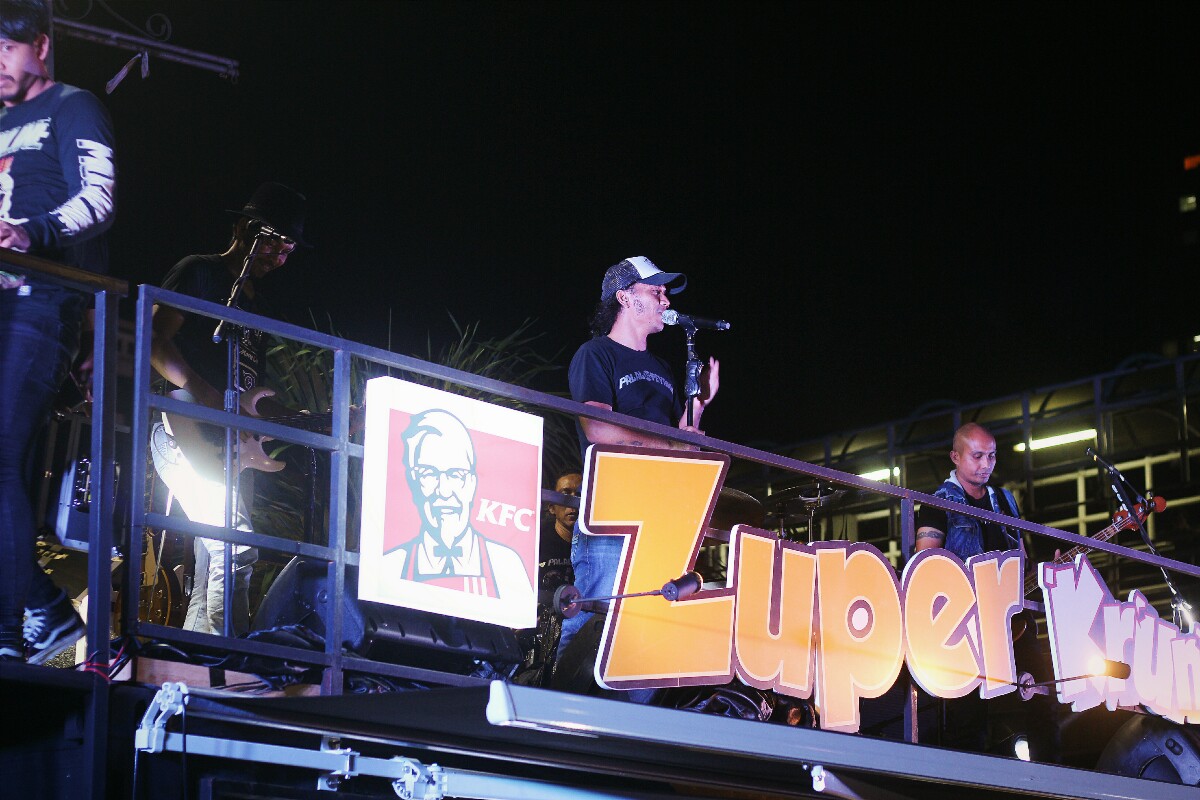 jajanbeken new menu KFC Indonesia Zuper Krunch Slank