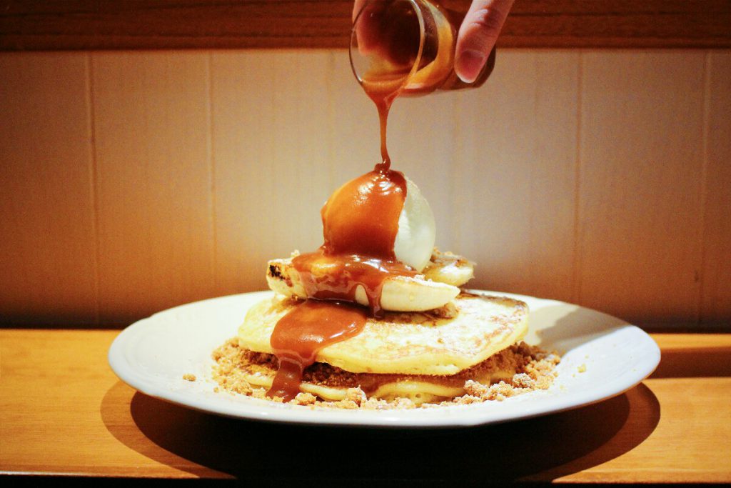 jajanbeken kopi kitchen lippo mall puri pancake