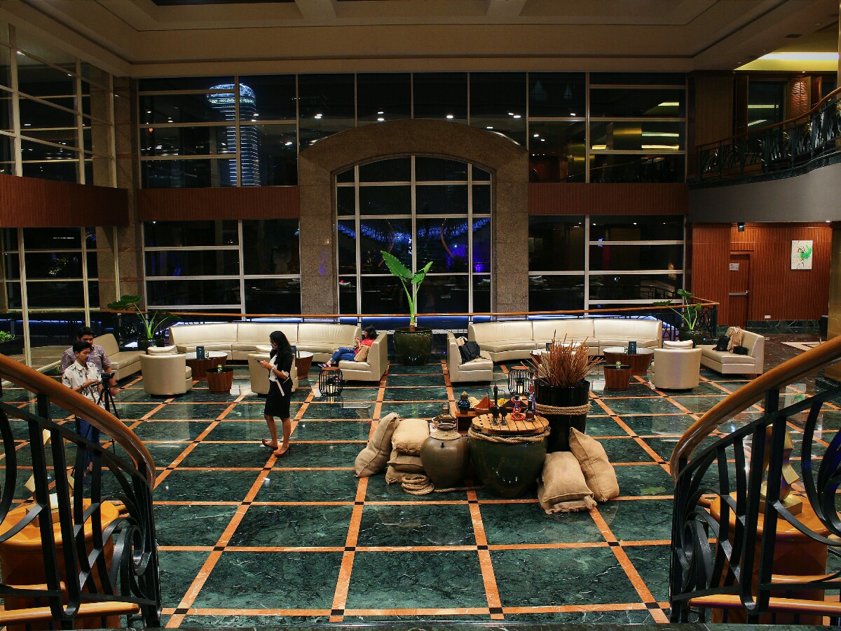 jajanbeken cafe one the park lane jakarta 17