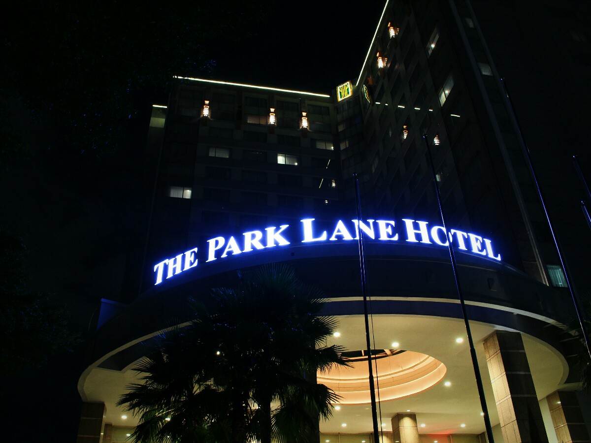 jajanbeken cafe one the park lane jakarta 19