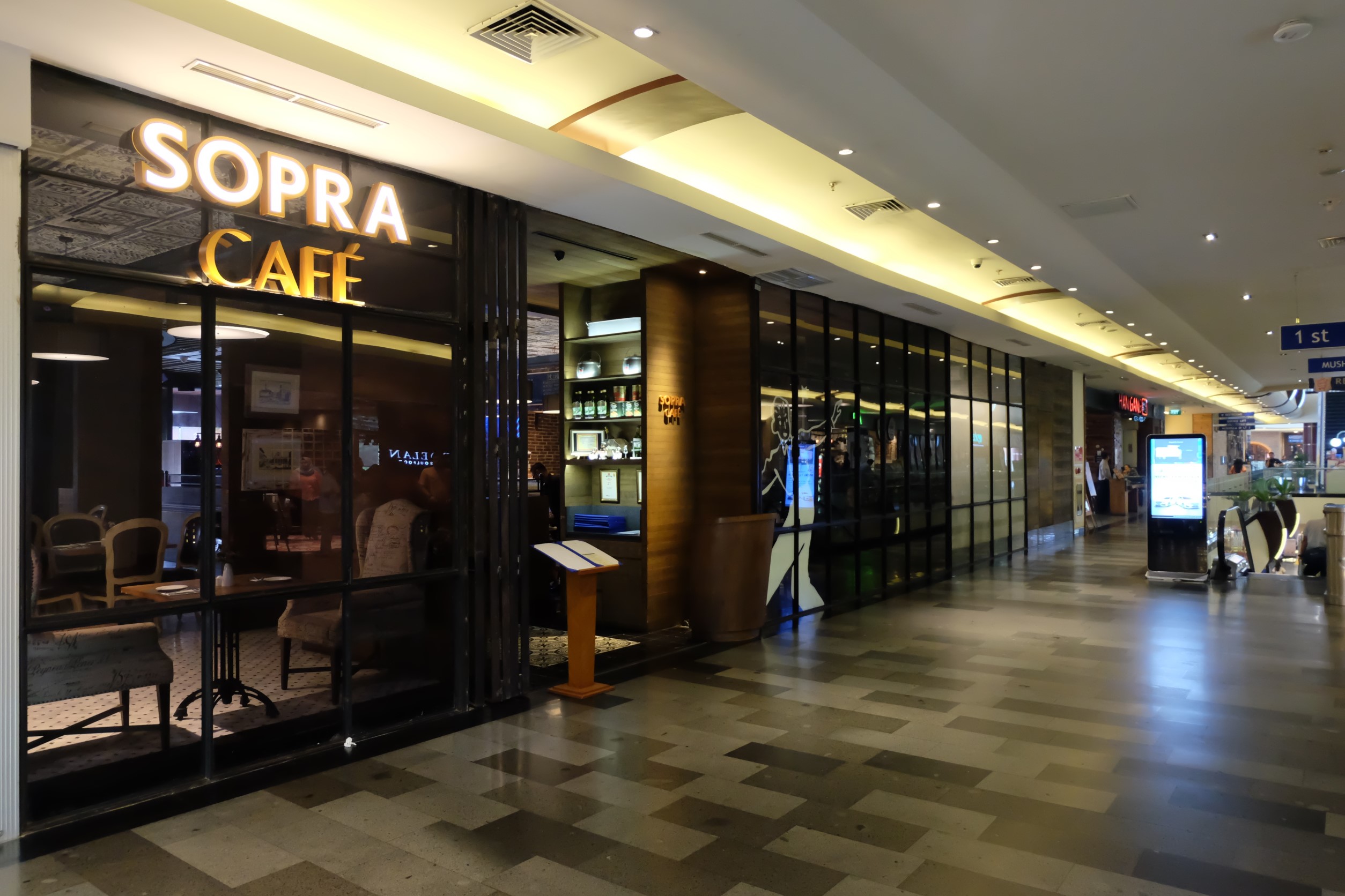 jajanbeken sopra cafe pondok indah mall