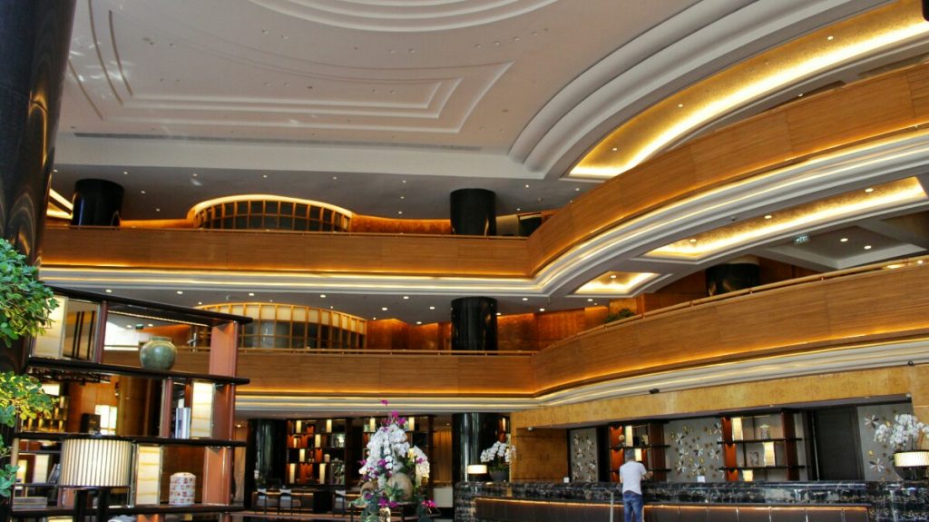 jajanbeken ayana midplaza