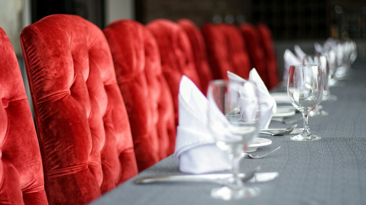 jajanbeken valentino restaurant md place