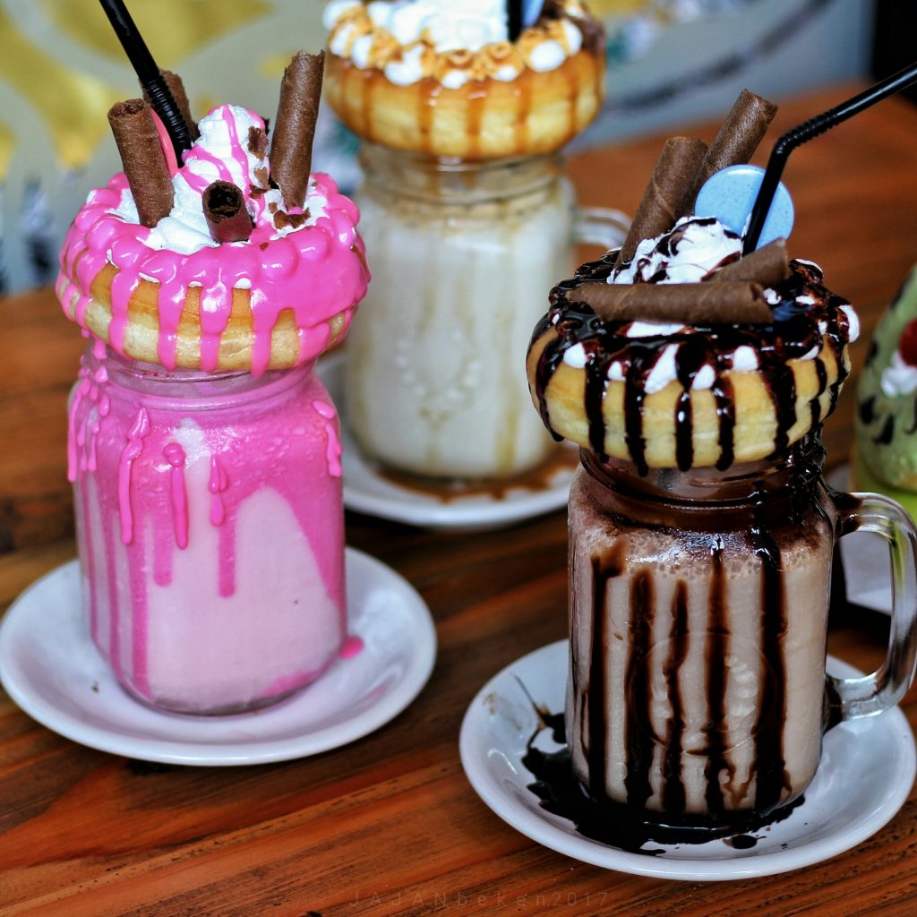 k donuts and coffee bandung