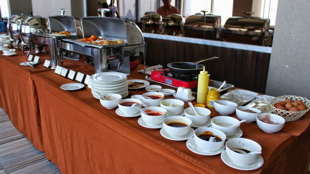 jajanbeken tian jing lou bandung menu