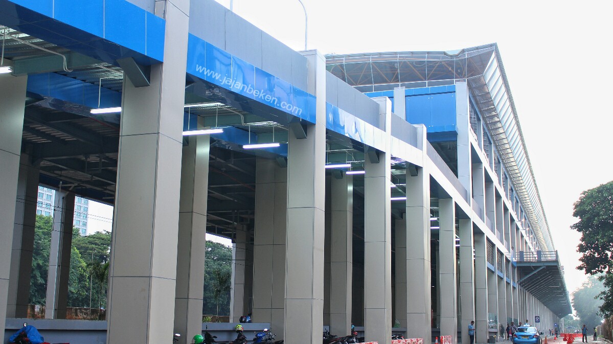 Jajanbeken stasiun sudirman baru