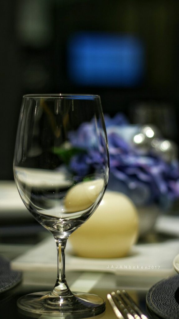 jajanbeken bleu8 mulia