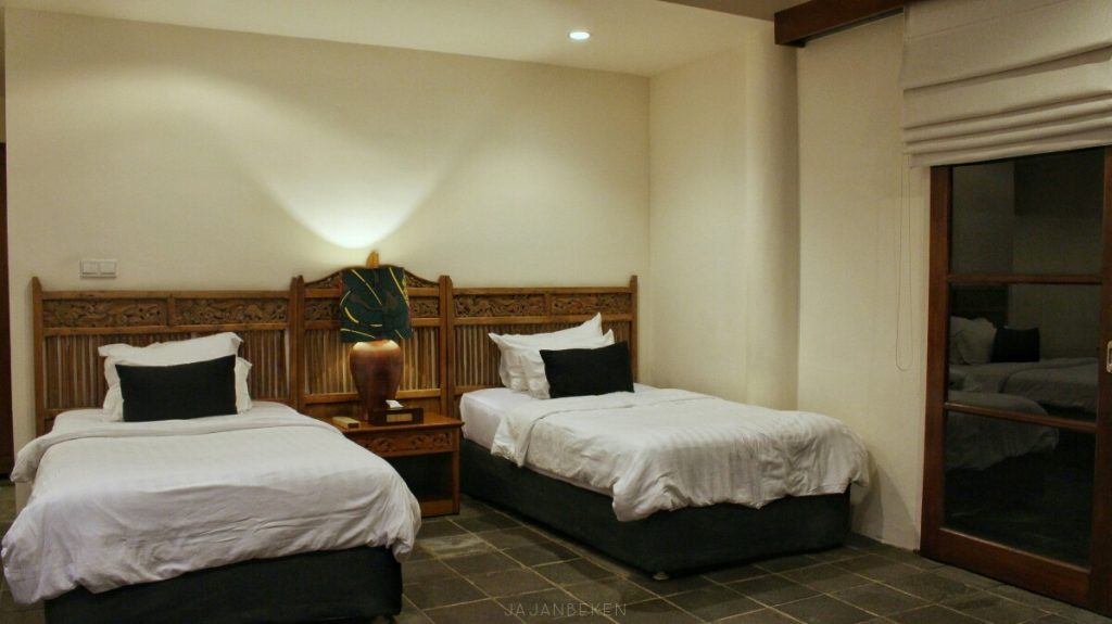 jajanbeken novus hotel puncak
