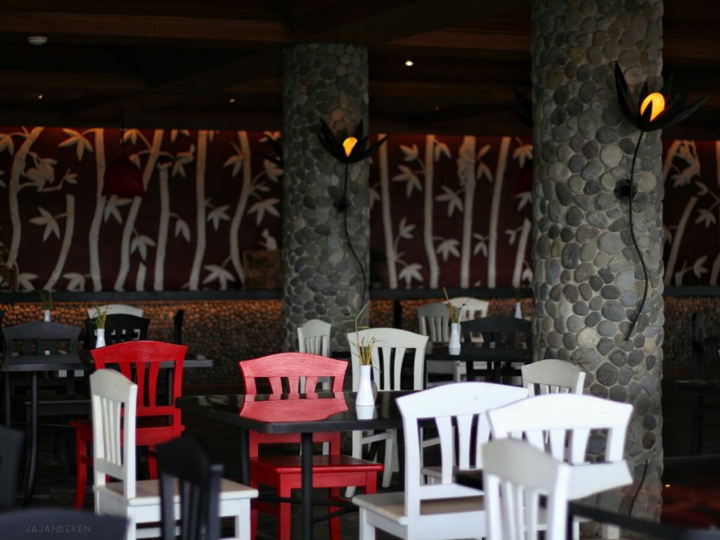 jajanbeken novus puncak