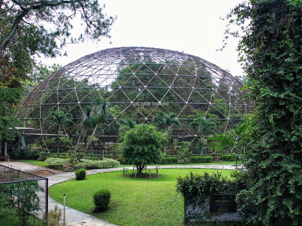 jajanbeken anjungan taman mini indonesia indah