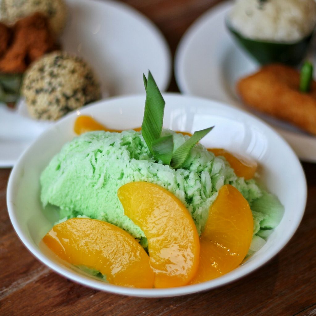 jajanbeken cafe teras dharmawangsa