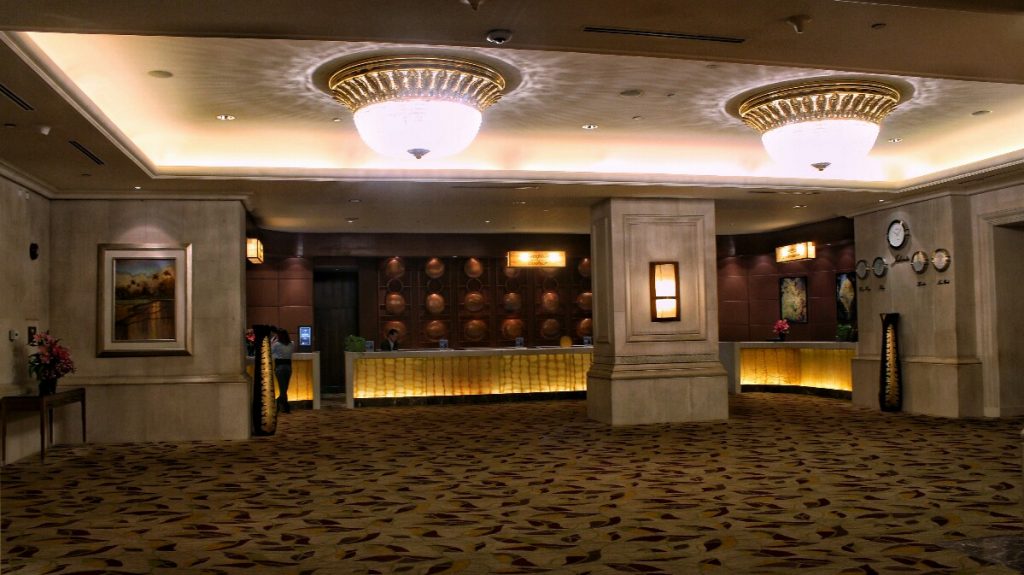 jajanbeken hotel shangri la jakarta