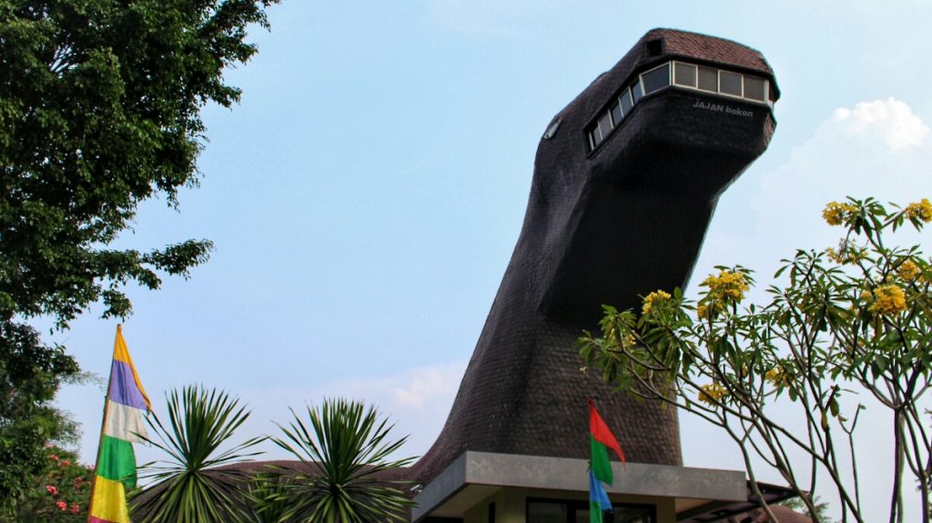 jajanbeken taman mini jakarta