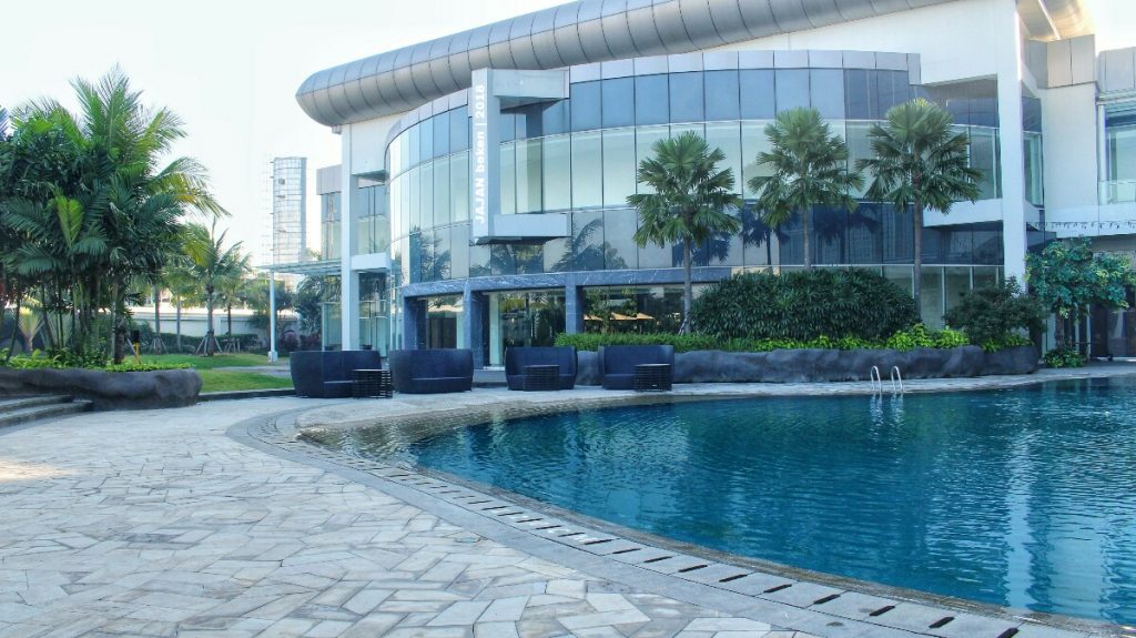jajanbeken best hotel near cikarang