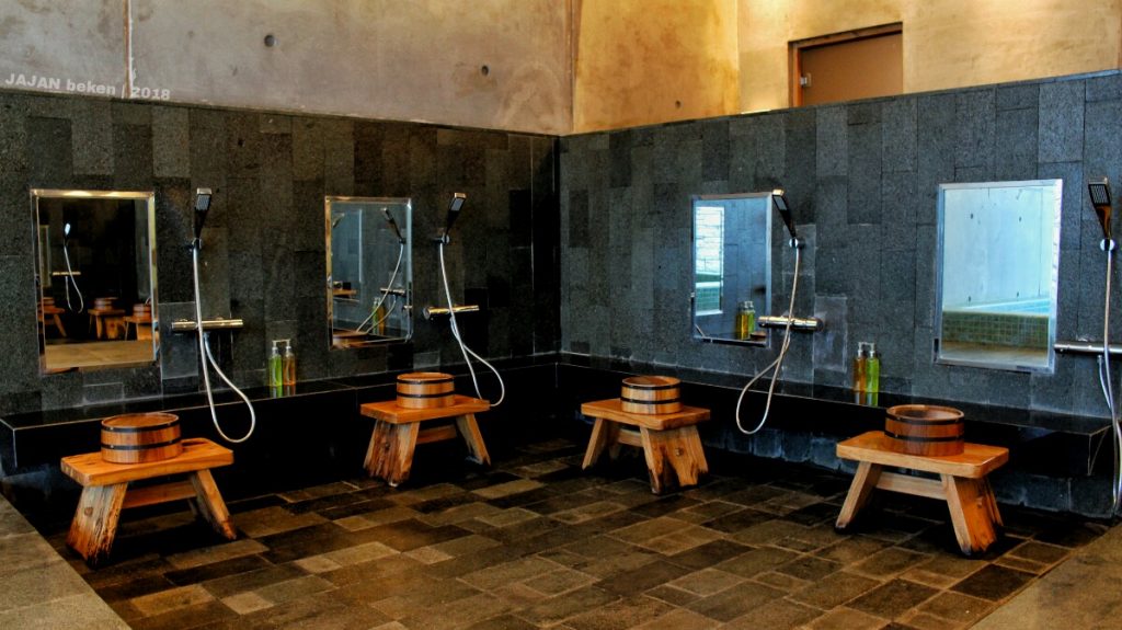 jajanbeken resinda hotel pool