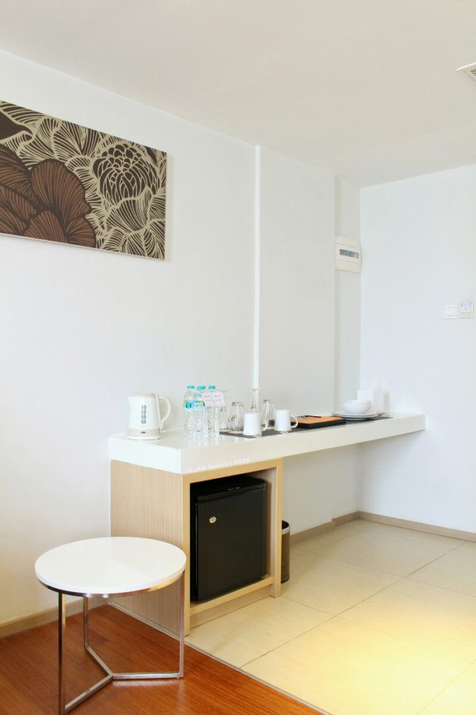 jajanbeken swiss belinn airport hotel spa
