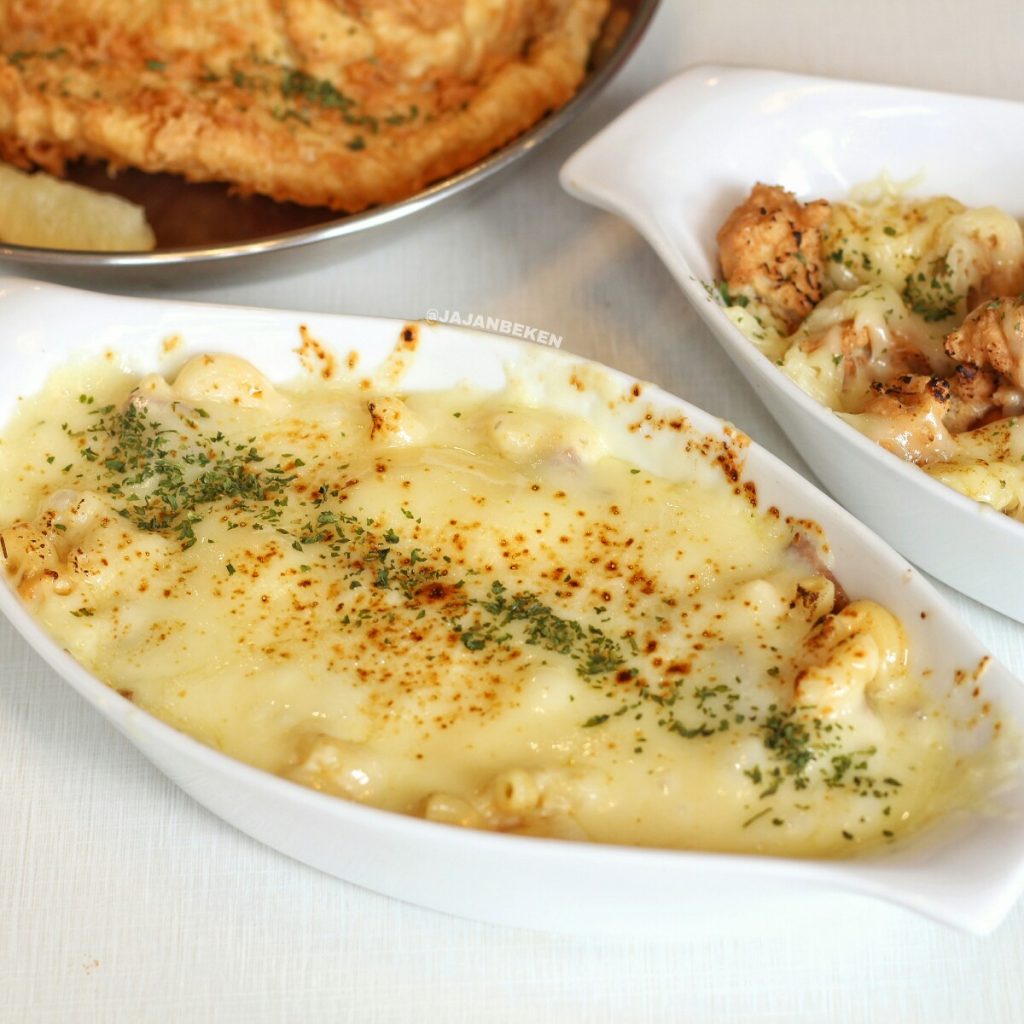 jajanbeken trip advisor fish wow cheese