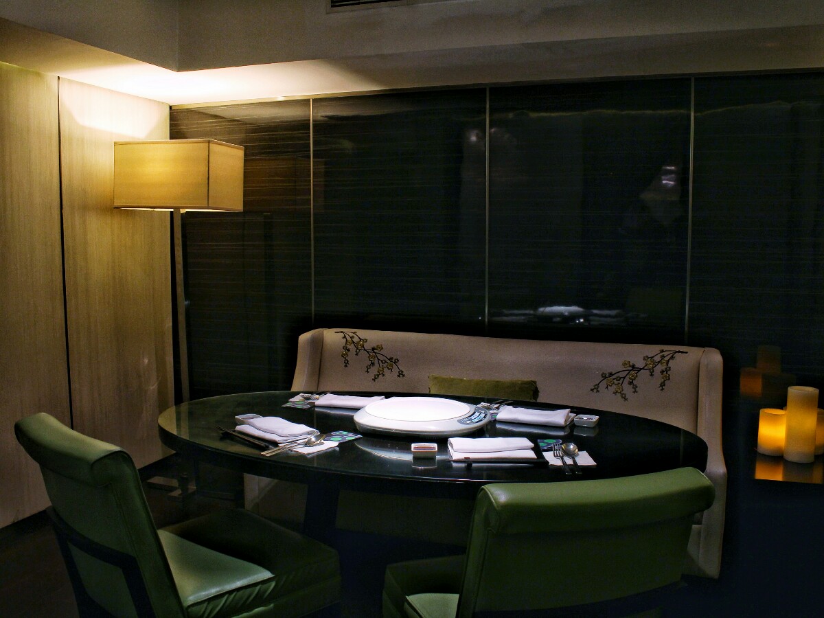 jajanbeken aoki restaurant jakarta