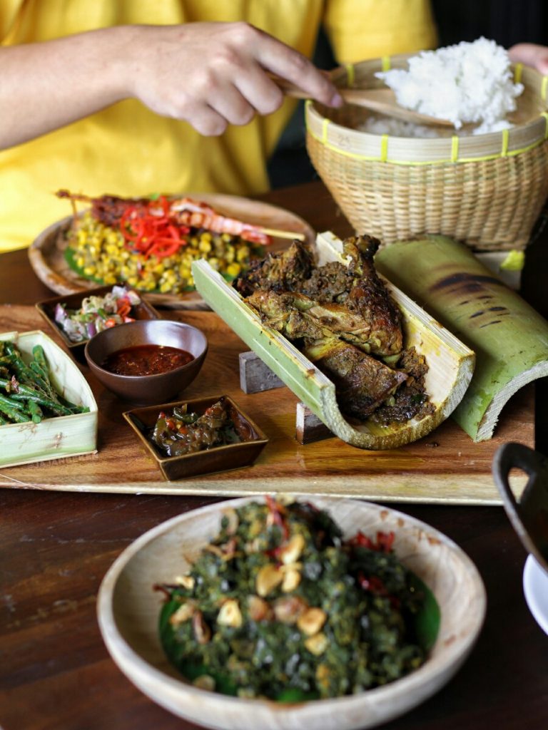 jajanbeken bali food guide