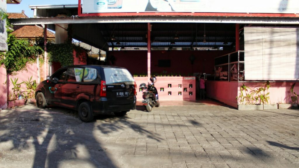 jajanbeken wisata kuliner bali tempong pink