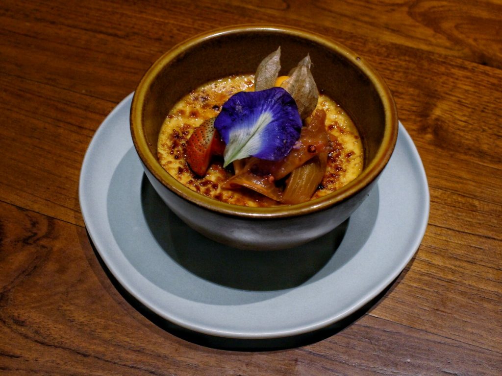 jajanbeken crudo nikkei restaurant