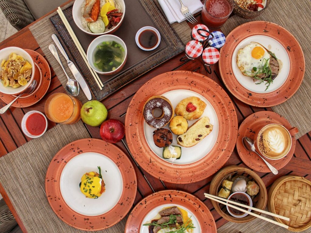jajanbeken fairmont sanur layang layang restaurant