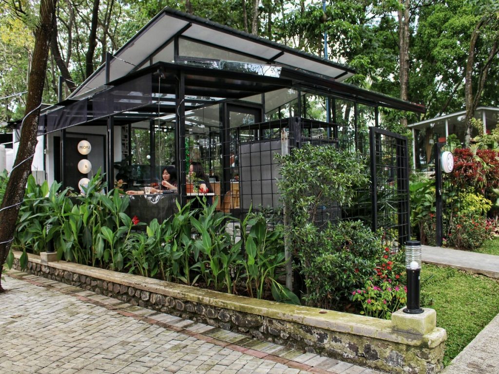 jajanbeken kuliner sentul hits