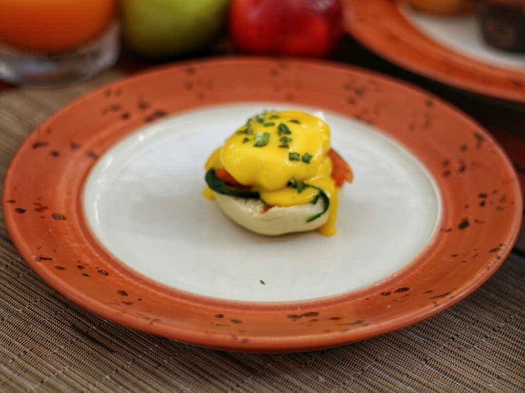 jajanbeken layang layang restaurant breakfast