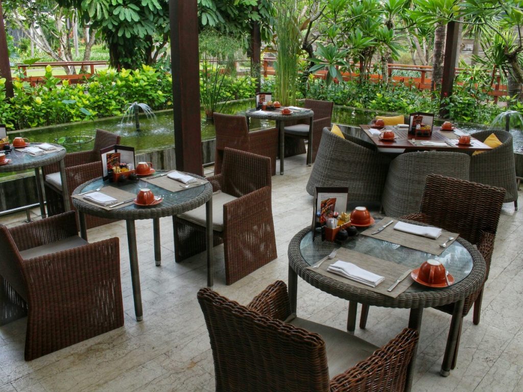 jajanbeken layang layang restaurant harga