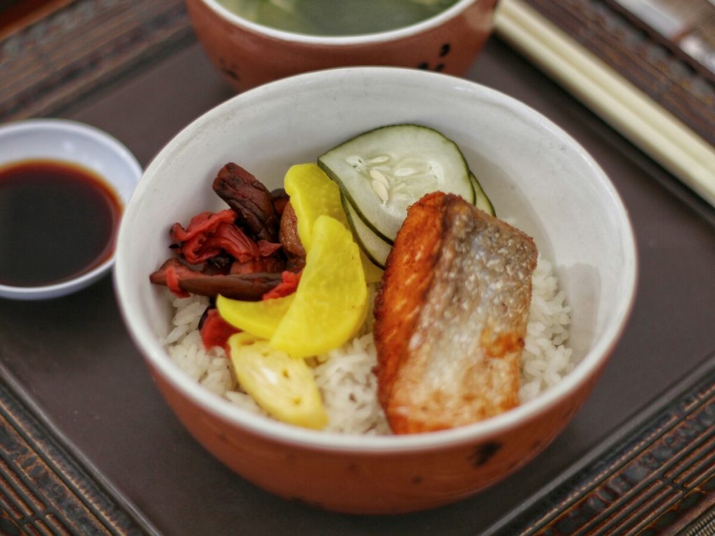 jajanbeken layang layang restaurant sanur beach
