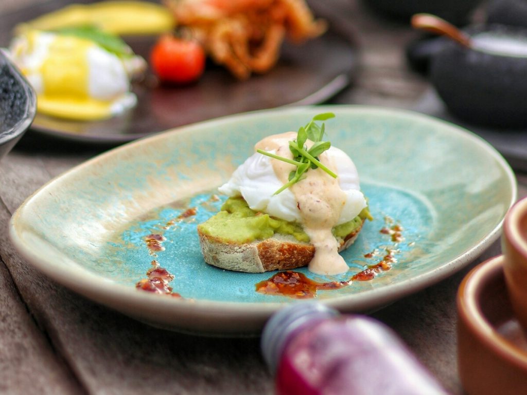 jajanbeken rocka six senses zomato