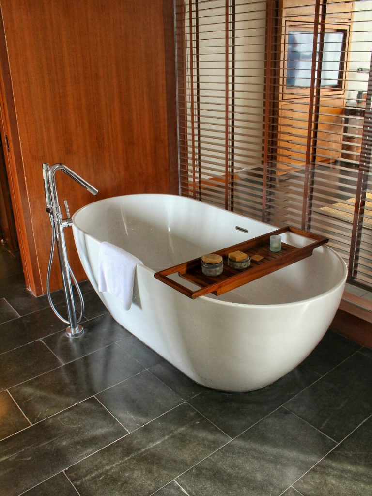 jajanbeken six senses review