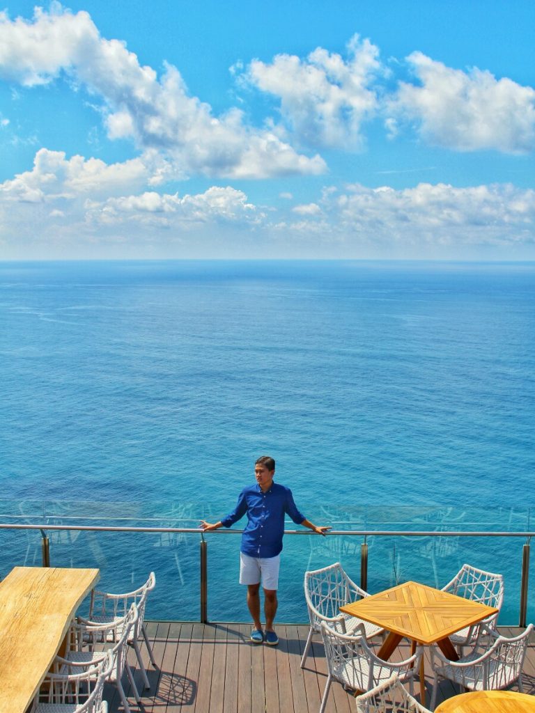 jajanbeken six senses uluwatu rocka restaurant