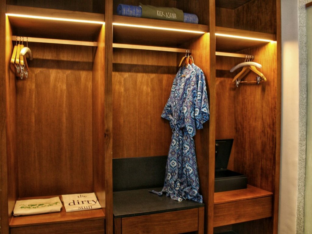 jajanbeken six senses uluwatu room