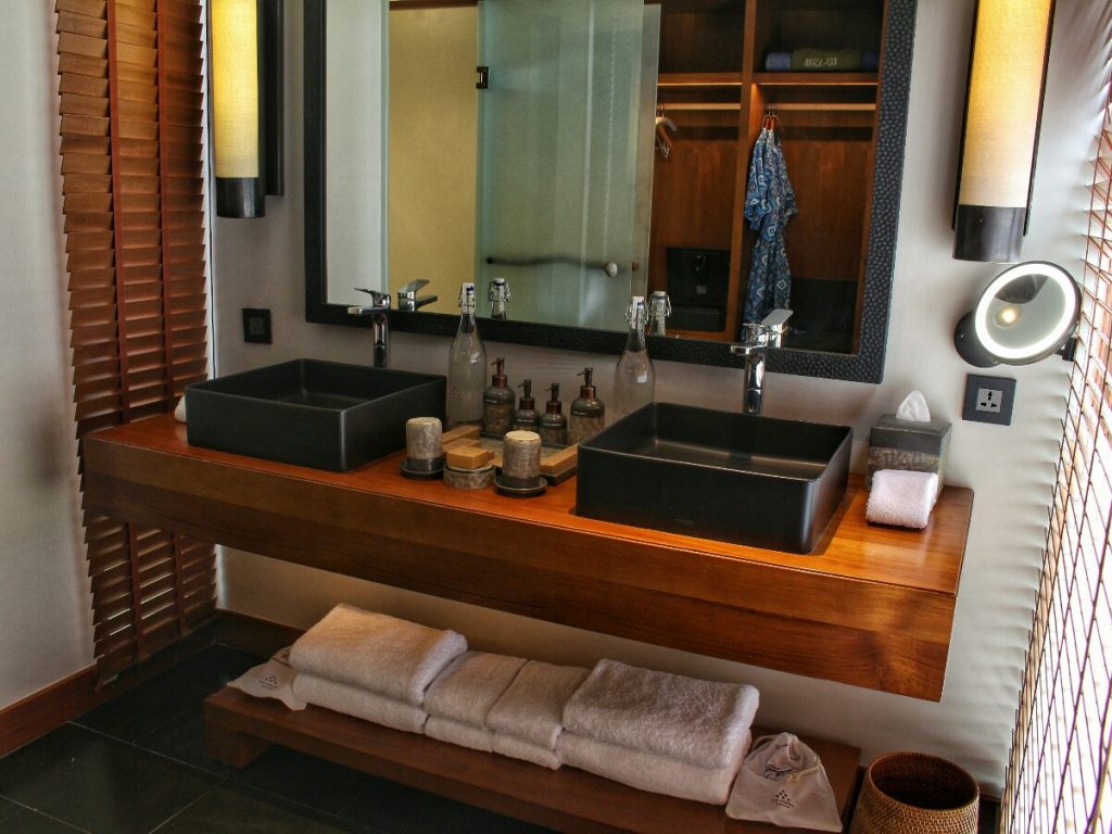 jajanbeken six senses uluwatu swimming pool