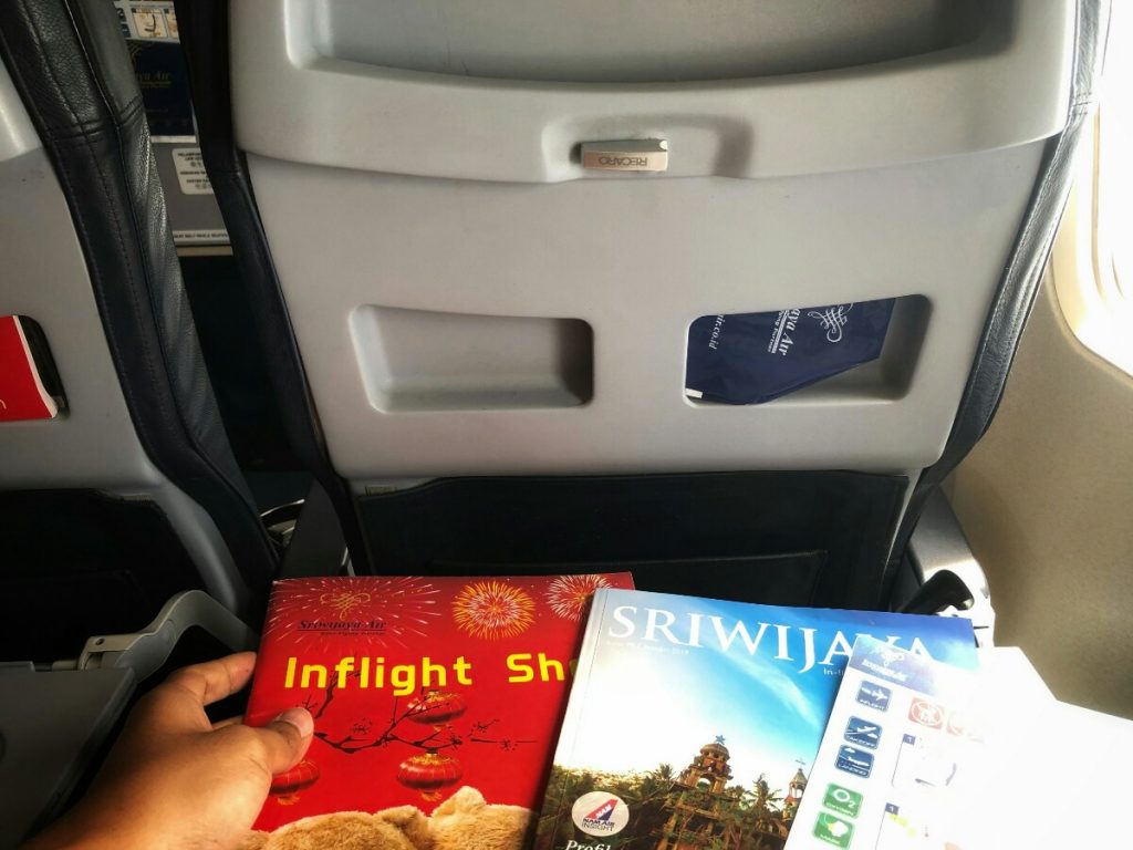 jajanbeken sriwijaya air economy class