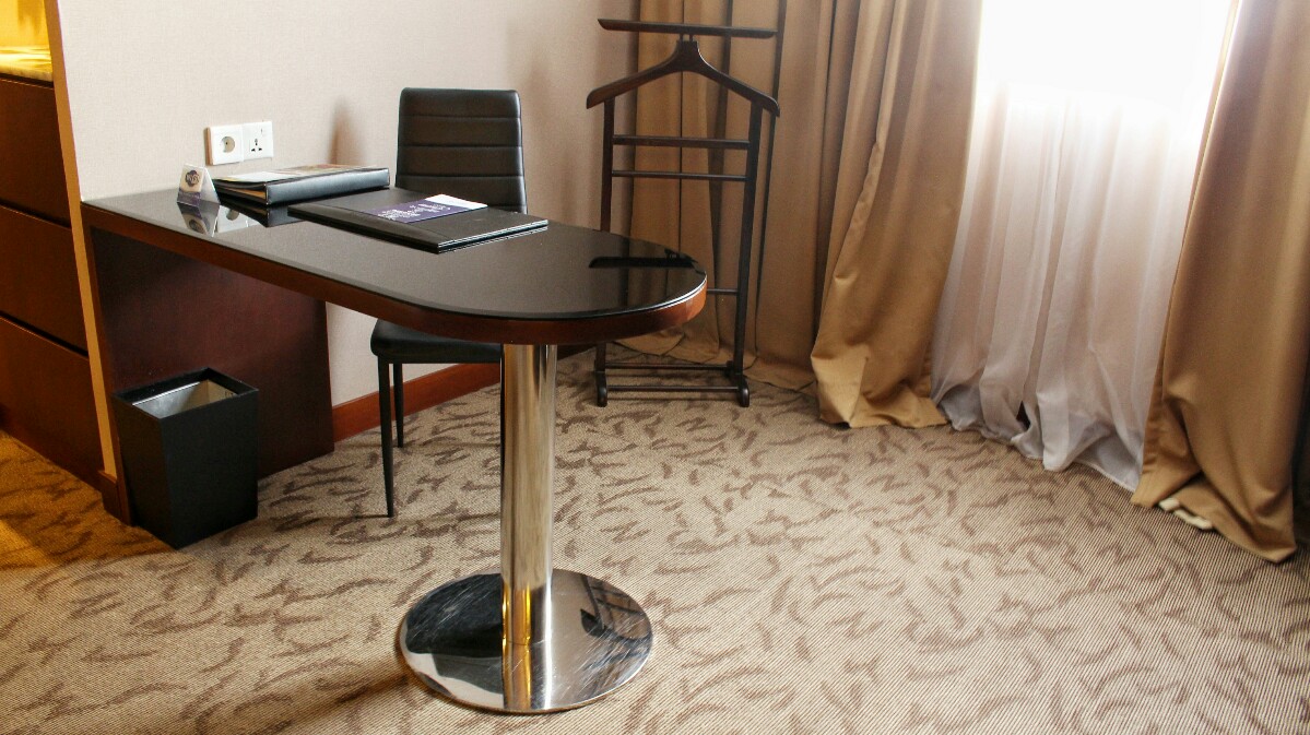 jajanbeken aston hotel pluit booking