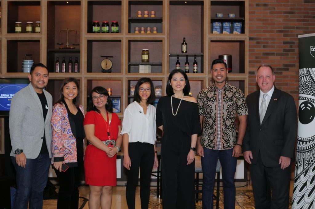 jajanbeken ab steak jakarta reino barrack