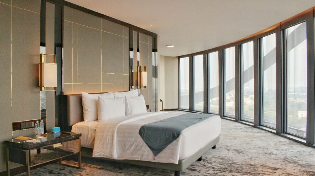 jajanbeken hotel reviewer